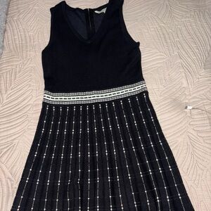 Hawthorn Women's Black Knit Sleeveless Fit-and-Flare Dress